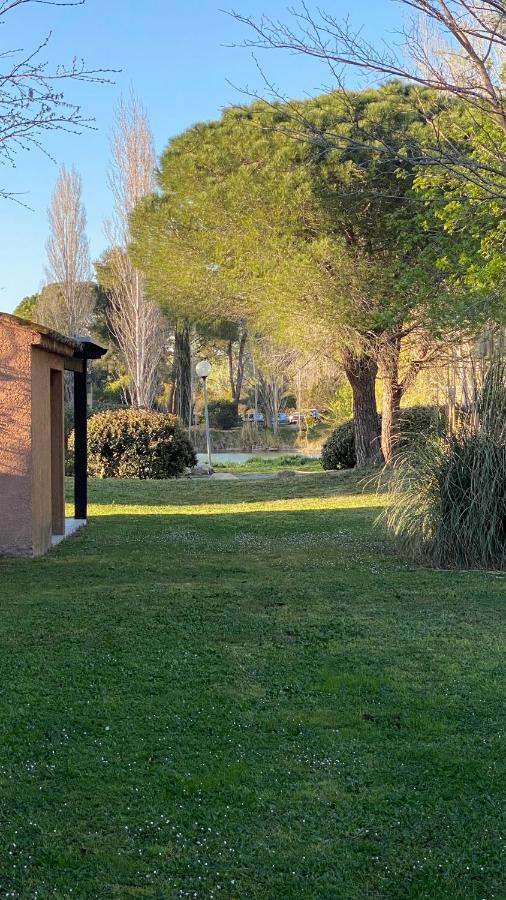 Joli Studio Camargue Lou Rouge Arles Buitenkant foto