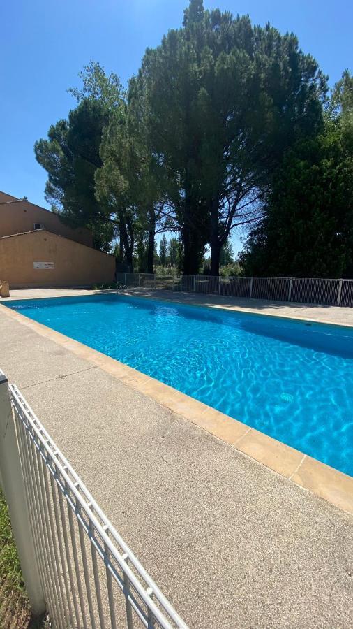 Joli Studio Camargue Lou Rouge Arles Buitenkant foto
